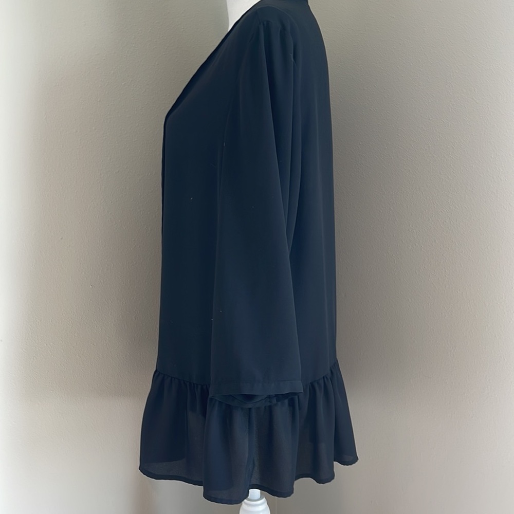 Banana Republic Black Pintuck Peplum Blouse - Picture 4 of 12